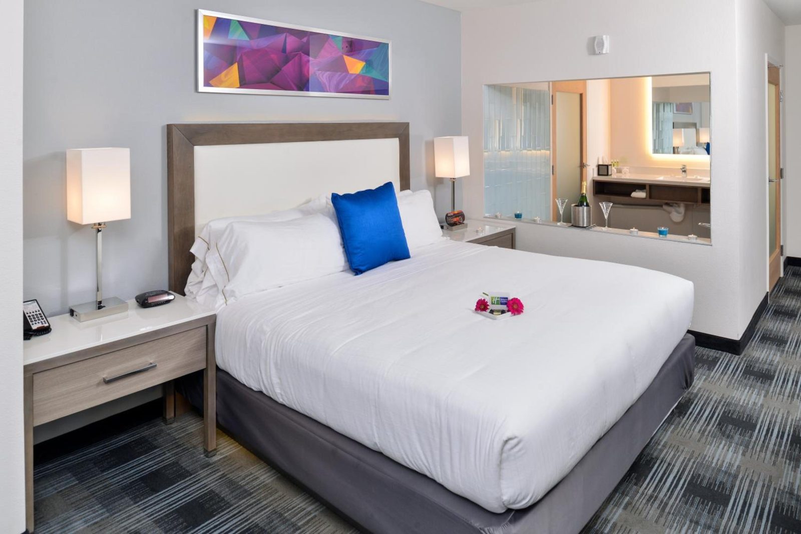 Holiday Inn Express & Suites San Diego - Mission Valley by IHG — photo 6