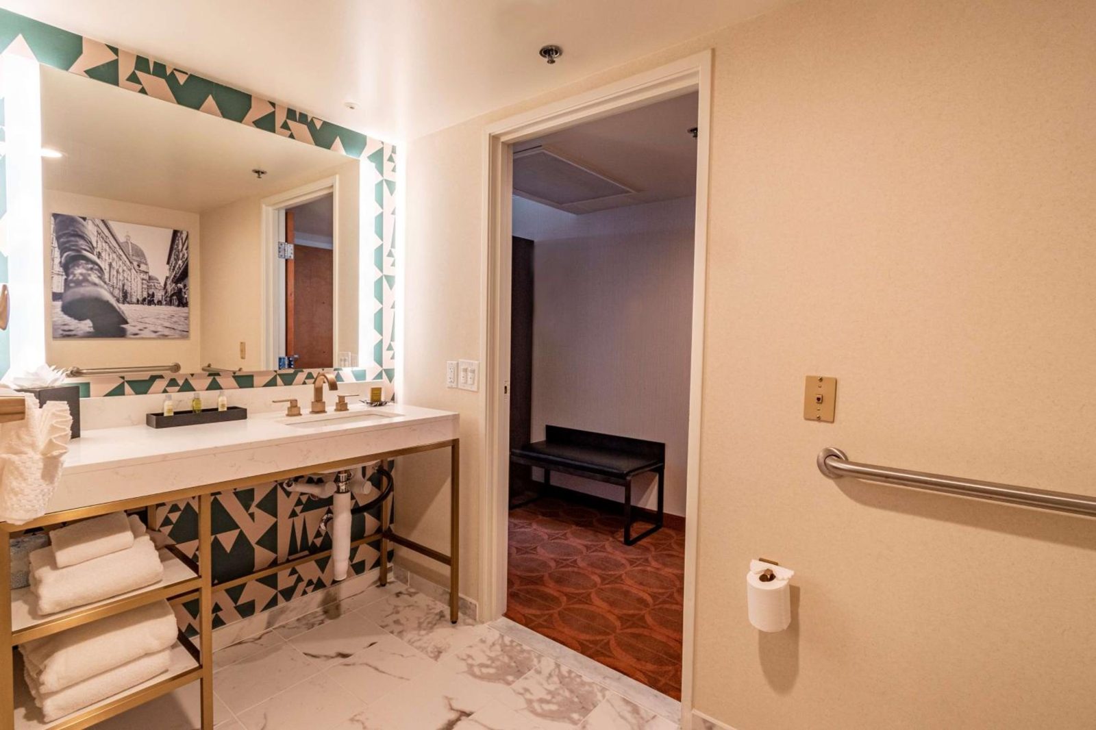 Courtyard by Marriott San Diego Downtown Little Italy — photo 3